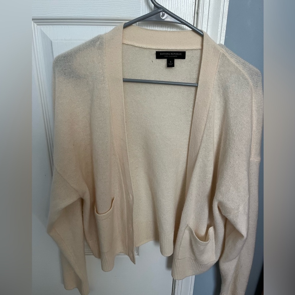 Banana Republic Women's 100% Cashmere Beige Cardigan